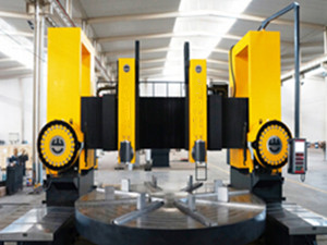 数控龙门移动车铣机床