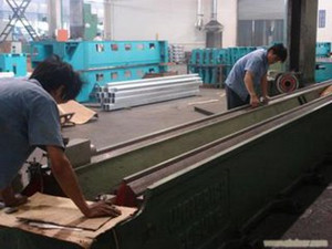 专业上门维修外圆磨床.平面磨床及其他机床